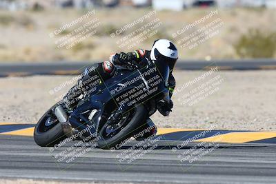 media/Feb-03-2024-SoCal Trackdays (Sat) [[767c60a41c]]/3-Turn 4 (1020am)/